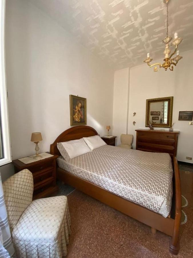 La Palma Di Rafe Apartment Genoa Luaran gambar